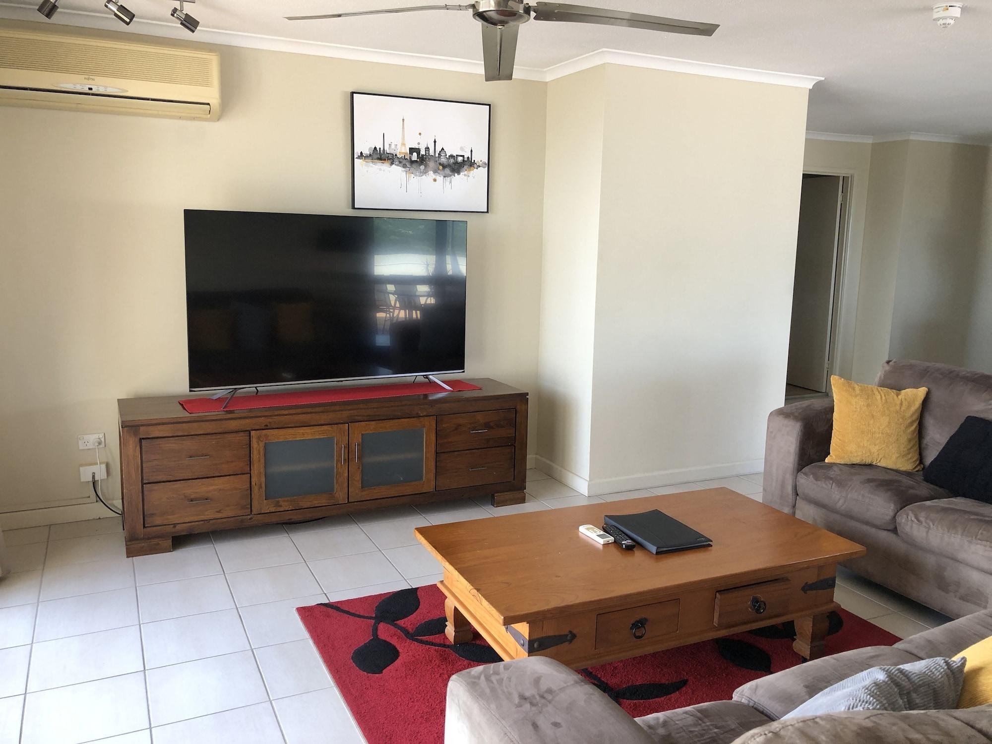 Coral Towers Holiday Suites Cairns Exterior foto