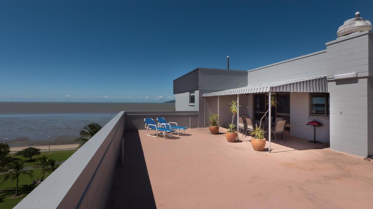 Coral Towers Holiday Suites Cairns Exterior foto